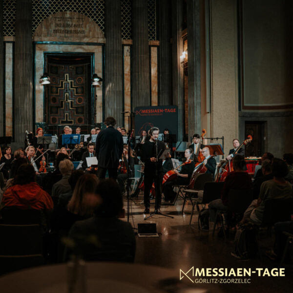 Messiaen-Tage 26 - Displaced Persons -Konzert mit Lesung - 3.5.2026 - ©Klaudia Kutek Messiaen-Tage 26 - Displaced Persons -Konzert mit Lesung - 3.5.2026 - ©Klaudia Kutek